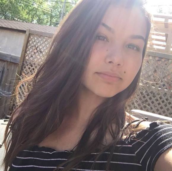 Meet your Posher, Shaelyn - Picture 1 of 1